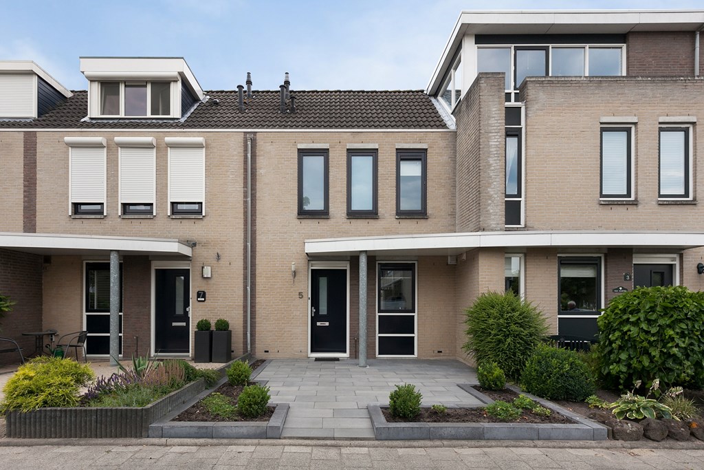 Brahmsstraat 5 – Barendrecht